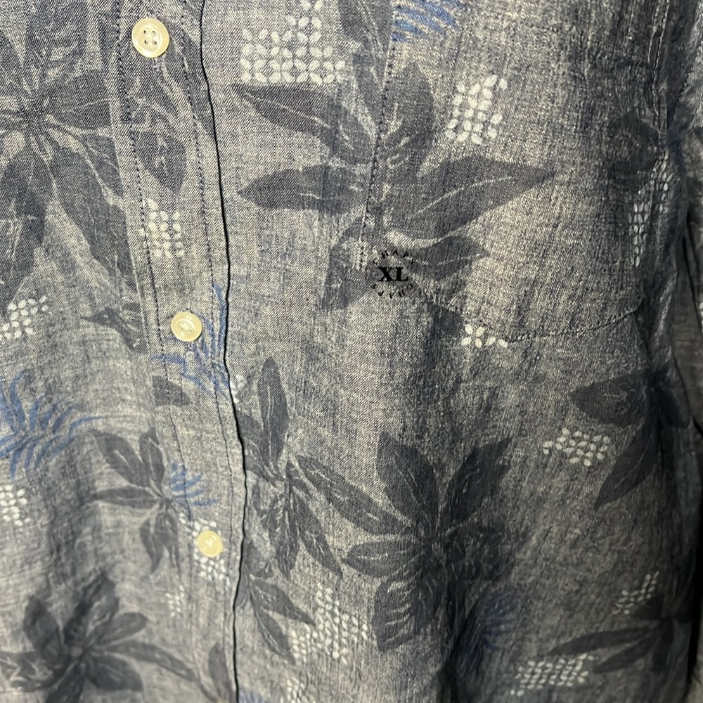 Mens Chaps button down - Picture 3 of 4